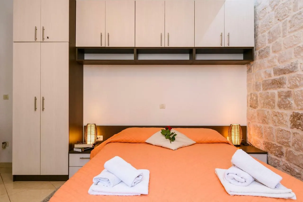 Apartments Dora Trogir Croatia